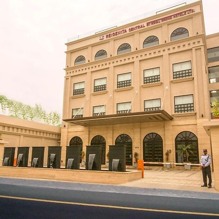 Regenta Central Amritszár Kültér fotó